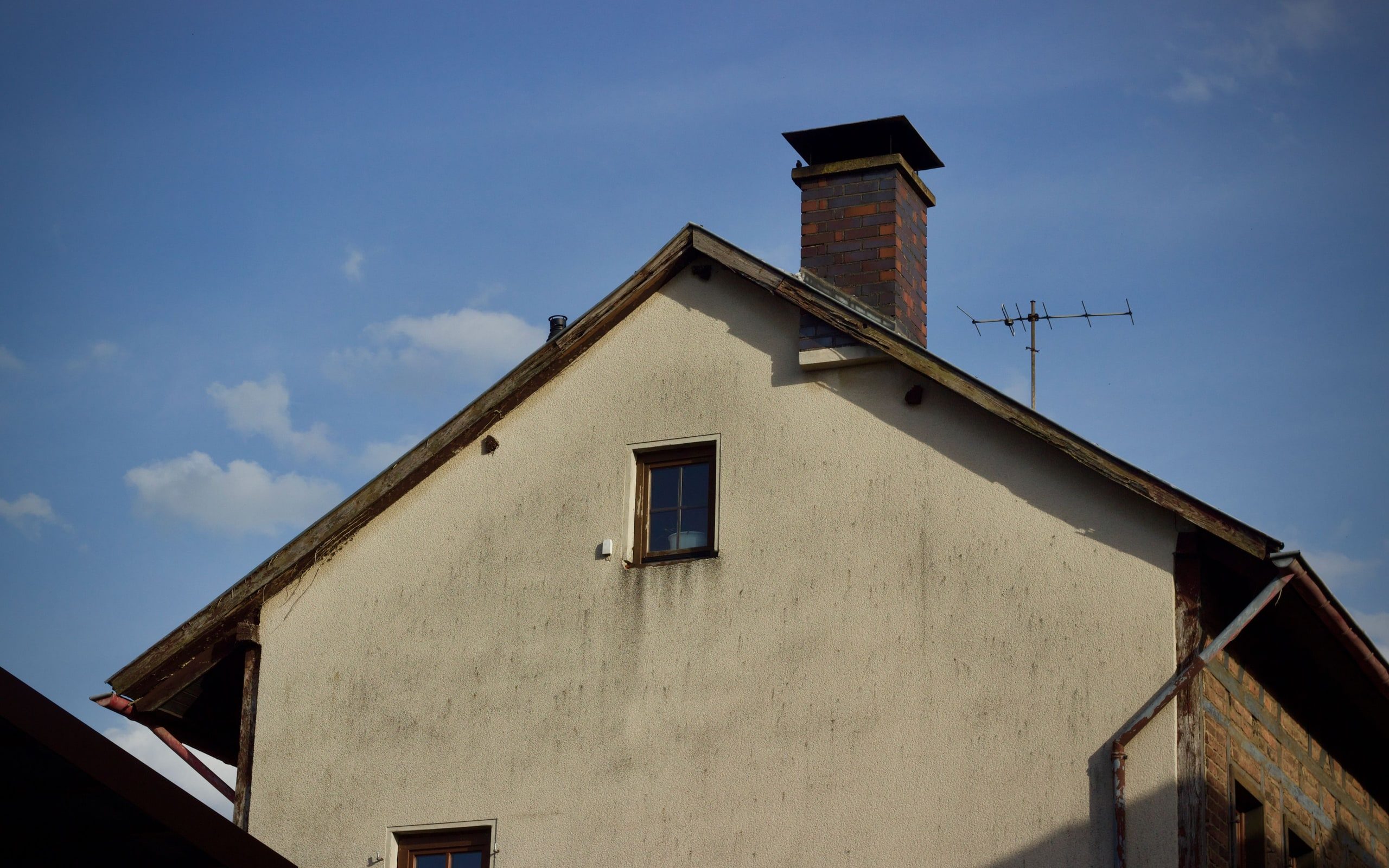 Where a new roofline meets an existing one